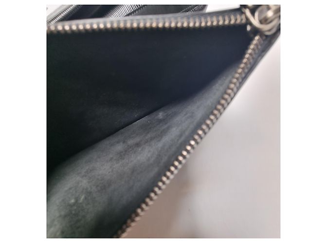 Louis Vuitton Borsa Bucket Epi Sac De Pol GM Shoulder Bag Black Nero - vista 19