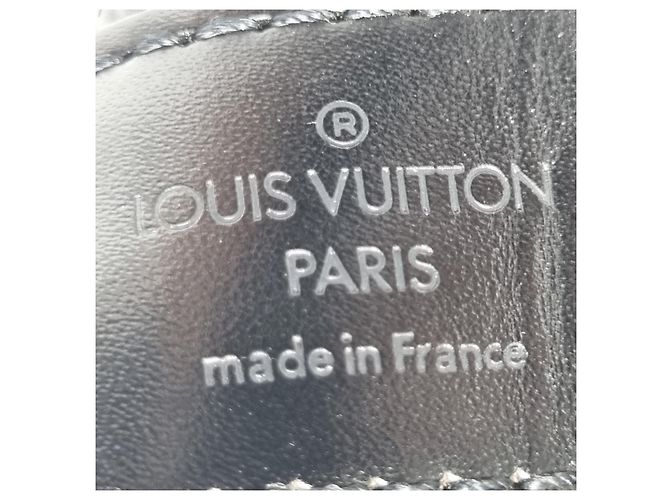 Louis Vuitton Borsa Bucket Epi Sac De Pol GM Shoulder Bag Black Nero - vista 20
