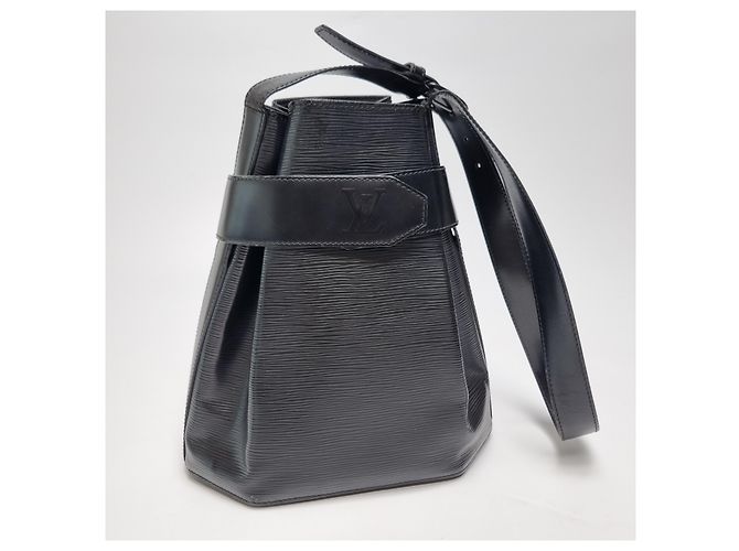 Bucket Louis Vuitton Borsa a secchiello Saddle PM Epi Black - Borsa a tracolla Nero - vista 4