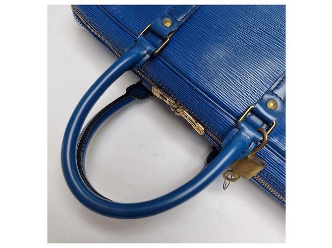 Louis Vuitton Cartella Documenti in Pelle Epi Blu
Valigetta - vista 11