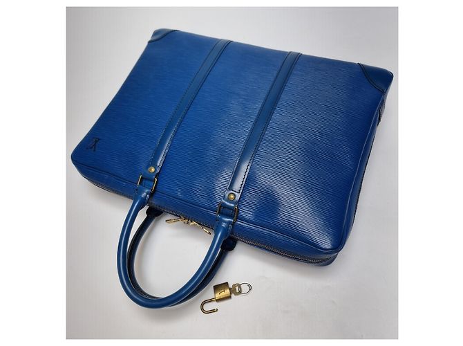 Louis Vuitton Cartella Documenti in Pelle Epi Blu
Valigetta - vista 12