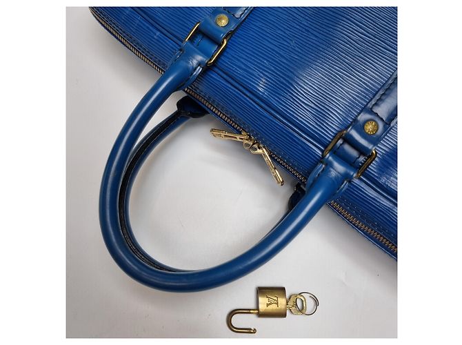 Louis Vuitton Cartella Documenti in Pelle Epi Blu
Valigetta - vista 13