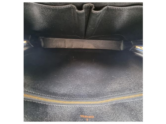 Louis Vuitton Cartella Documenti in Pelle Epi Blu
Valigetta - vista 17