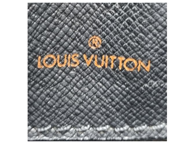 Louis Vuitton Cartella Documenti in Pelle Epi Blu
Valigetta - vista 19