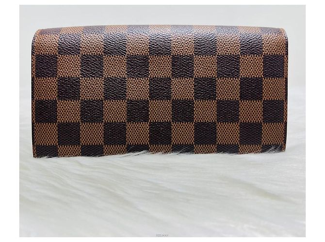 Louis Vuitton Carteira Sarah Damier Ebene Marrom - vista 3