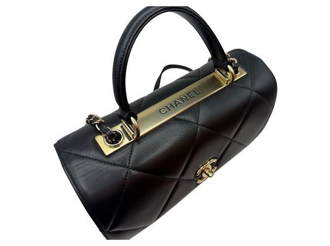 Chanel Borsa a tracolla con patta e catena Trendy CC in agnello misura Medium Nera Nero - vista 6