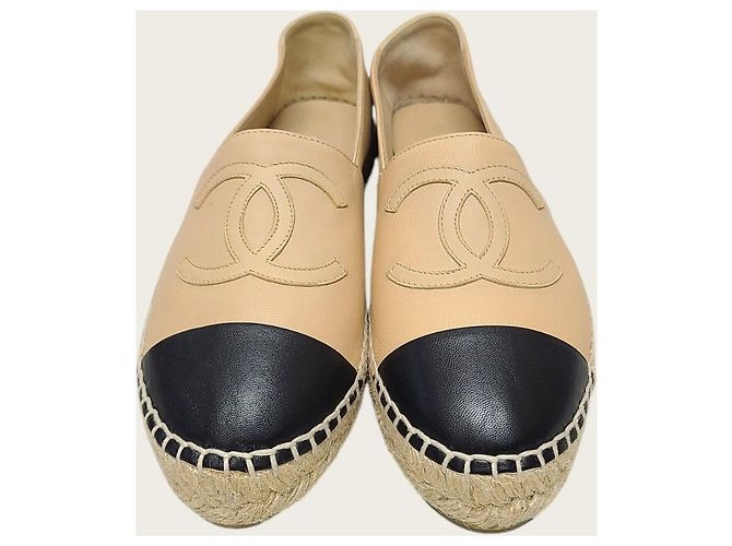 Chanel Espadrilles slip-on in pelle di agnello bicolore beige e nero Marrone - vista 6