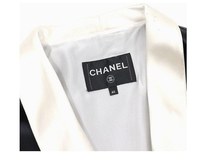 Chanel Giacca bomber in nylon nero da donna di stagione - vista 5