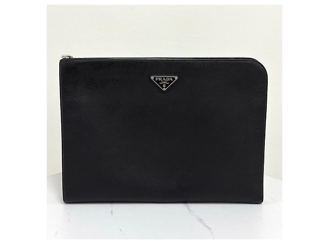 Prada Clutch Saffiano Triangle Logo Black Preto - vista 12