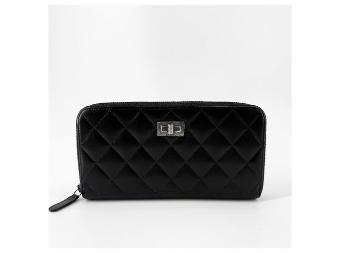 Chanel Lambskin Vintage Silver Logo Zip Long Wallet Black - view 2