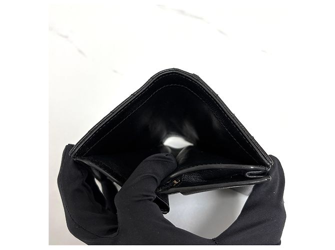 Saint Laurent Monogram Compact Wallet Damen Schwarz - Ansicht 27