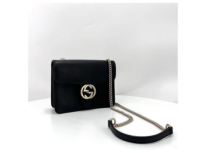 Gucci Piccola borsa a tracolla con catena Interlocking GG Nera Nero - vista 15