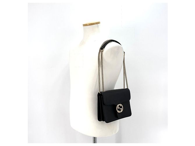Gucci Piccola borsa a tracolla con catena Interlocking GG Nera Nero - vista 18