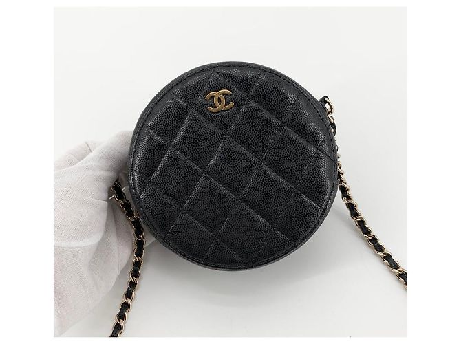 Chanel Borsa a tracolla rotonda in caviar Nero - vista 2