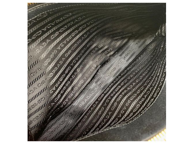 Prada Borsa Tote e Borsa a Spalla con tracolla in Vitello Daino Nero - vista 9