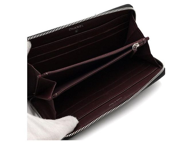 Chanel Portafoglio lungo con zip da donna in pelle di agnello nera Nero - vista 4