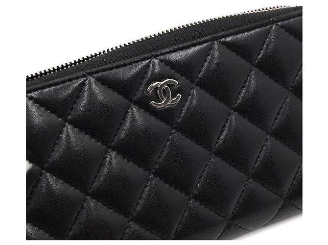 Chanel Portafoglio lungo con zip da donna in pelle di agnello nera Nero - vista 6