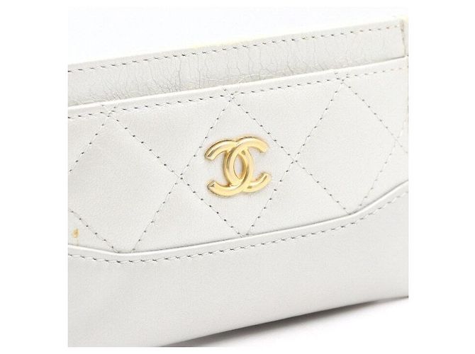 Chanel Tarjetero Gabrielle Gold CC Castaño - vista 4
