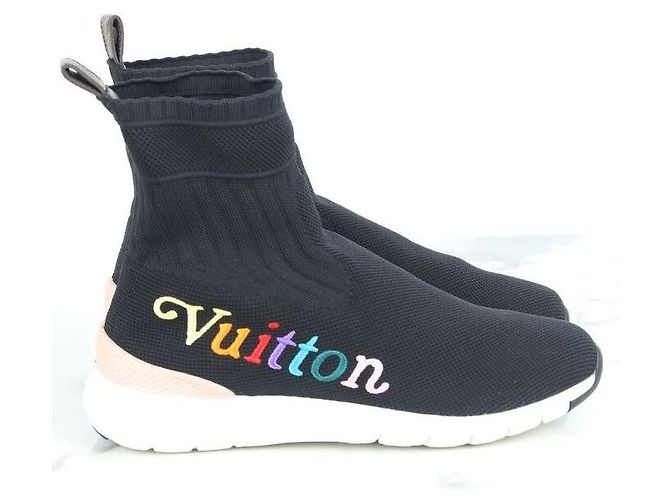 Louis Vuitton Regenbogen-Initialen Strick-Sneaker Schwarz - Ansicht 3