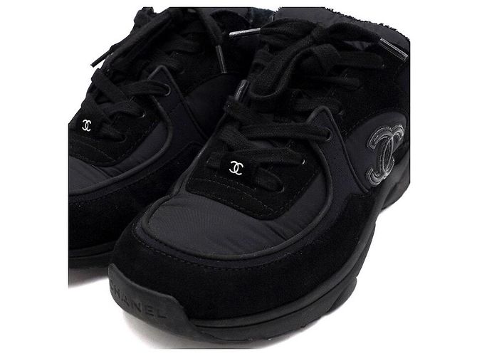 Chanel Sneakers Cruise in scamosciato per donna con logo CC nero - vista 6