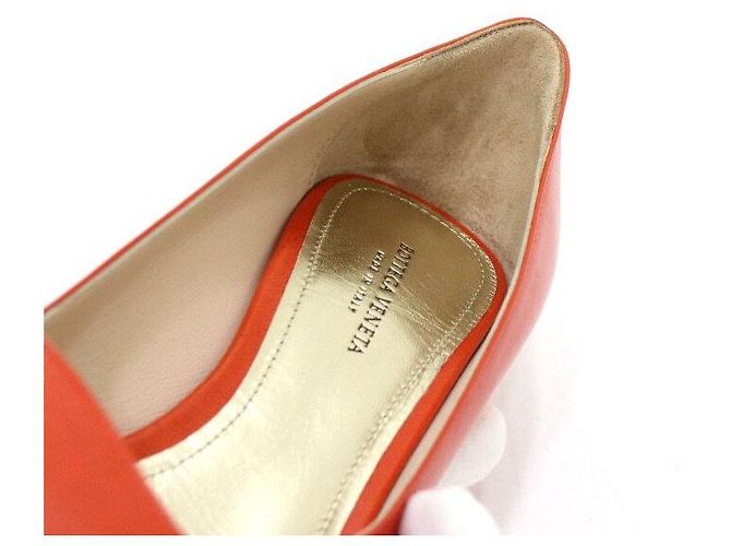 Bottega Veneta Décolleté bicolore in pelle da donna Rosso - vista 8