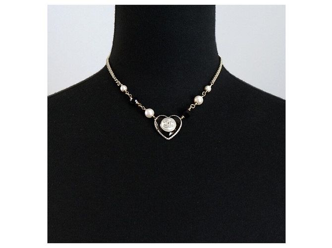 Chanel Collana da donna con logo CC, cuore nero e perle di cristallo Multicolore - vista 2
