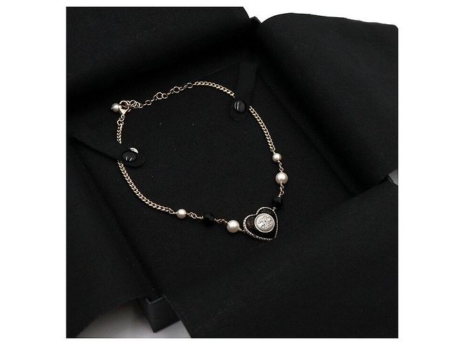 Chanel Collana da donna con logo CC, cuore nero e perle di cristallo Multicolore - vista 6