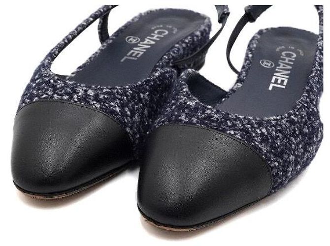 Chanel Scarpe slingback in tweed blu navy e pelle di vitello lucida da donna - vista 5