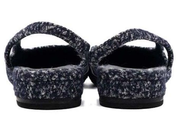 Chanel Scarpe slingback in tweed blu navy e pelle di vitello lucida da donna - vista 6