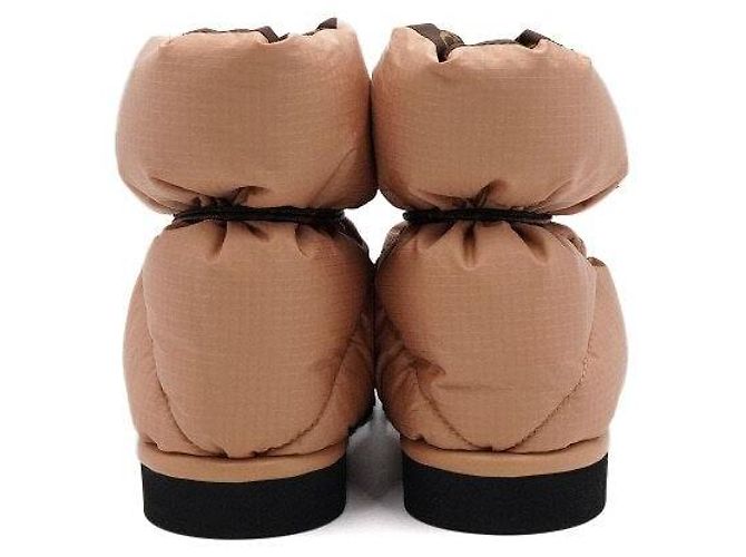 Louis Vuitton Botas de nieve para mujer con acolchado de confort Monogram Nylon - vista 6