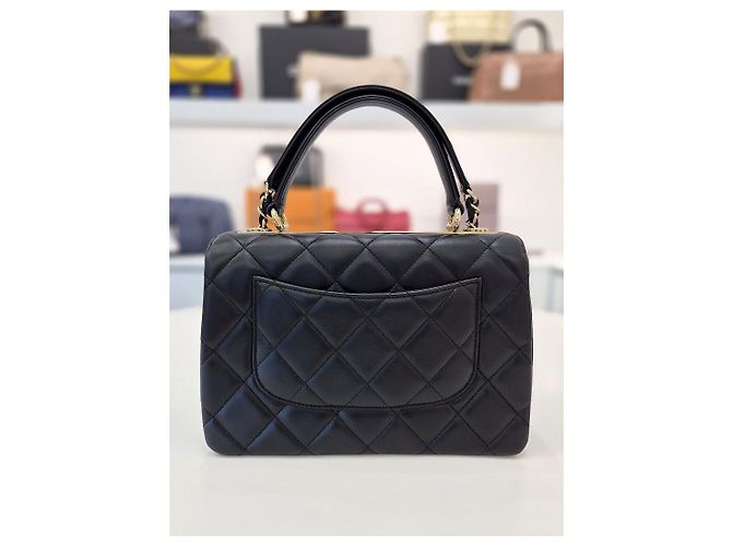 Trendy CC Chanel Borsa a tracolla CC Small Gold Chain Black Years Exhibition Grade Nero - vista 6