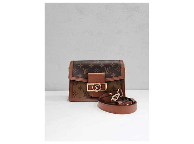 Louis Vuitton Mini borsa a tracolla Dauphine Monogram Argento - vista 2