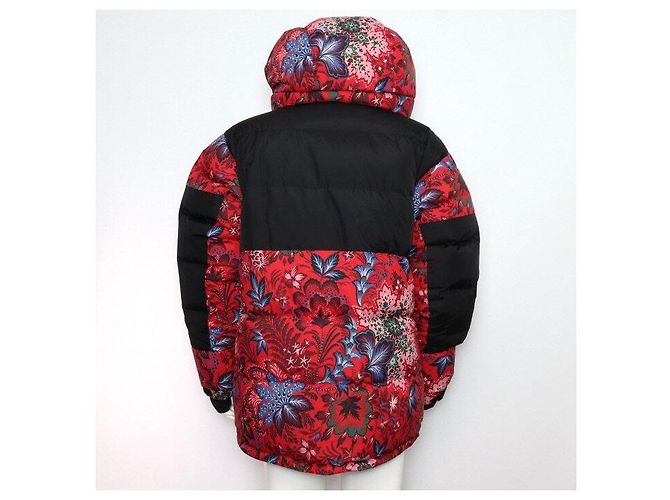 Moncler Giacca imbottita con cappuccio a stampa floreale nera e rossa Rosso - vista 4