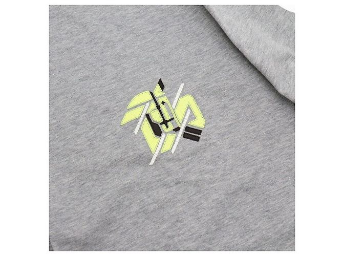 Hermès Graues Baumwoll-T-Shirt für Herren mit Mini-Lederpatch Braun - Ansicht 6