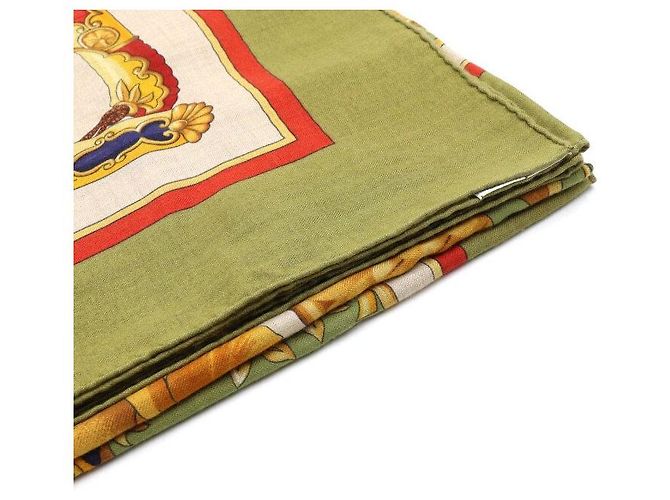 Hermès Sciarpa scialle foulard gigante in seta e cashmere D'oro - vista 2