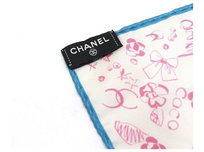 Chanel Lenço de seda Camellia Multi Printing - vista 4
