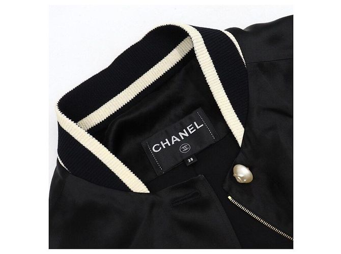 Chanel Cappotto lungo con zip in raso nero - vista 5