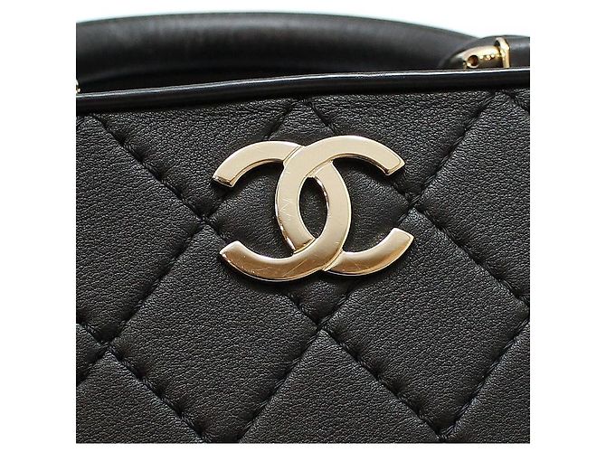 Vanity Chanel Borsa porta cosmetici con manico superiore e tracolla nera Nero - vista 10