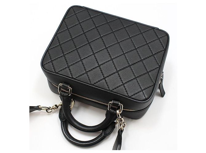 Vanity Chanel Borsa porta cosmetici con manico superiore e tracolla nera Nero - vista 4