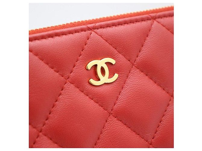 Chanel Clutch Medium Classic Gold CC in agnello - vista 4