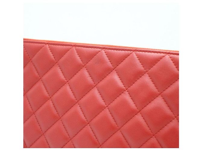 Chanel Clutch Medium Classic Gold CC in agnello - vista 5