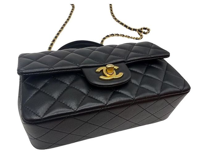 Chanel Nuova Mini Borsa con flap e manico in pelle di agnello nera Nero - vista 5