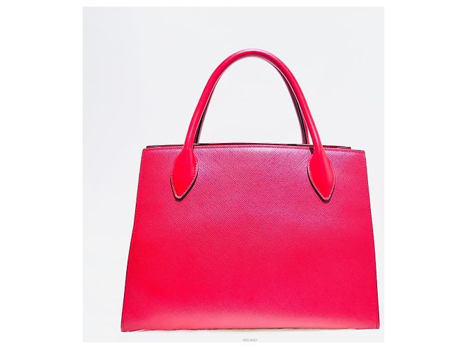 Prada Borsa Tote Monocromatica in Saffiano Rosso con tracolla - vista 3