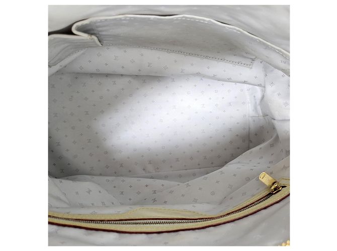Louis Vuitton Borsa Tote Suhali Leather GM Ivory Bianco - vue 16