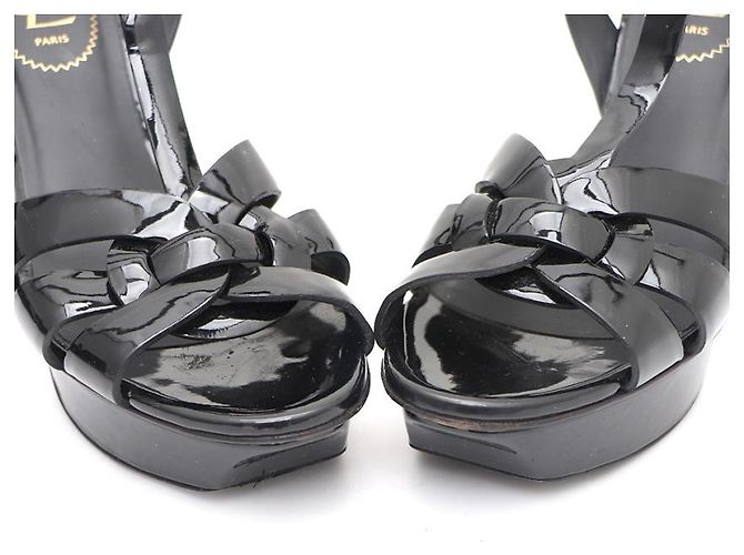 Saint Laurent Sandali con plateau e cinturino in vernice Nero - vista 14