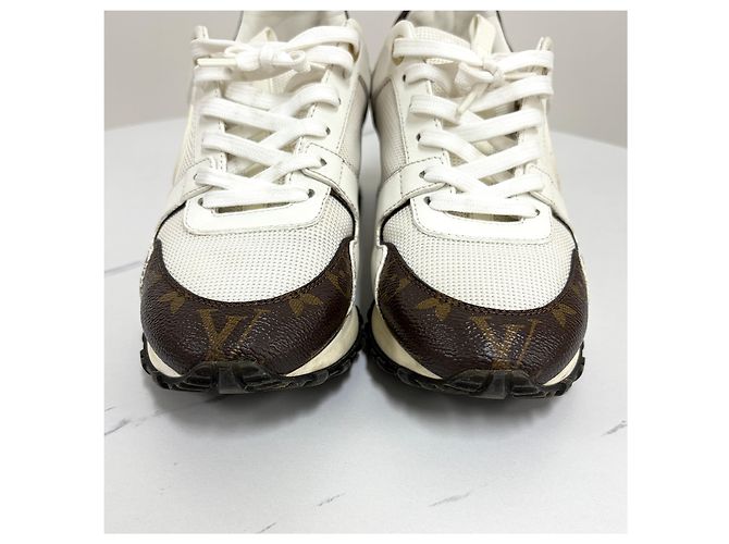 Louis Vuitton Sneakers Runaway Bianco - vista 7
