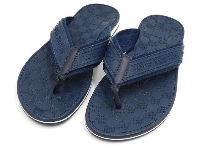 Louis Vuitton Pantofole da uomo in blu Damier Logo - vista 5