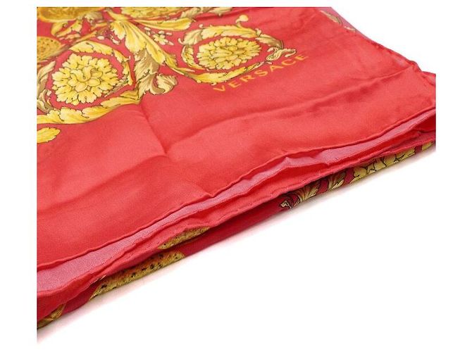 Versace Sciarpa da donna con motivo catena d'oro rosso - vista 2