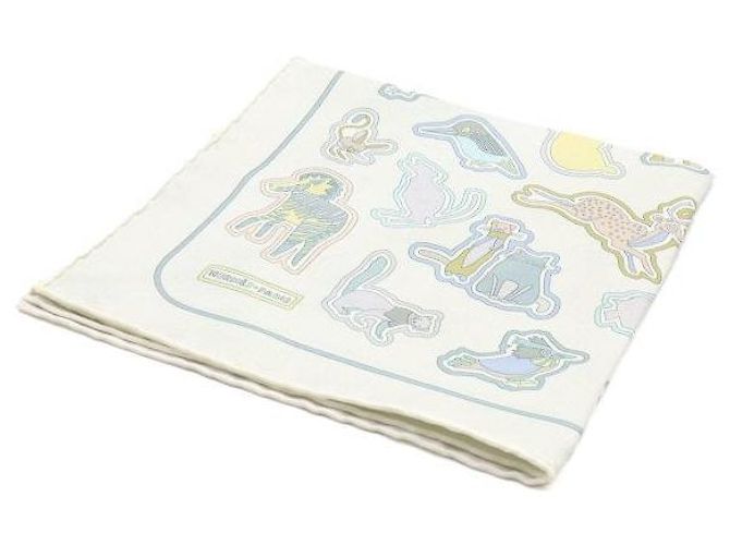 Hermès Dettaglio Caratteristico Sciarpa in Twill di Seta Quadrata GAVROCHE Bianco - vista 2