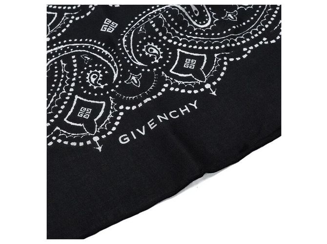 Givenchy Sciarpa quadrata in misto cashmere e modal con stampa GG nera Nero - vista 5